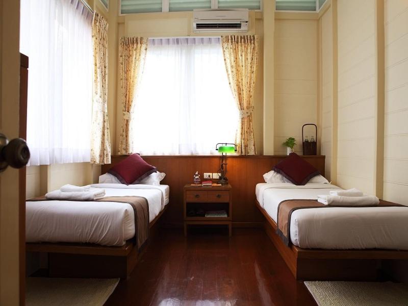 Albergue Baan Dinso Bangkok Exterior foto