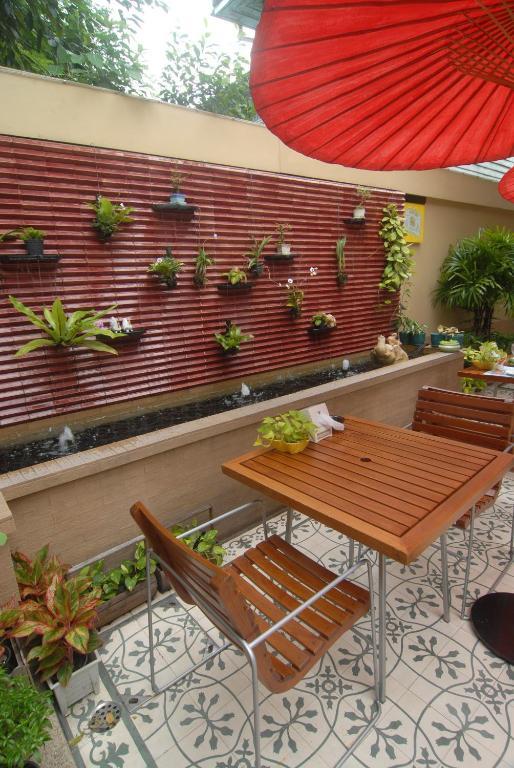 Albergue Baan Dinso Bangkok Exterior foto